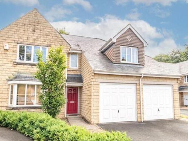House for sale in Sowerby Bridge