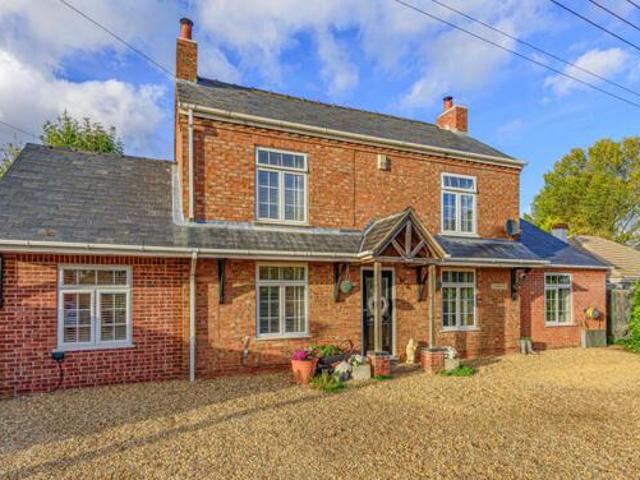 House for sale in Gosberton Clough, Lincolnshire