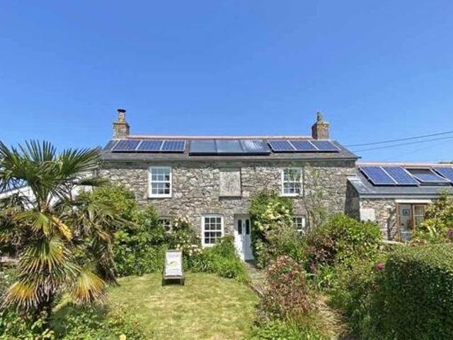 House for sale in Lyons, Greater London