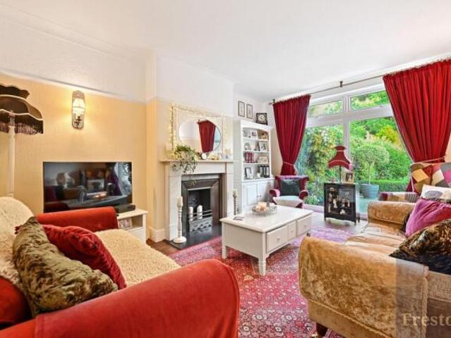 Farm for sale in Five Acres, Hertfordshire