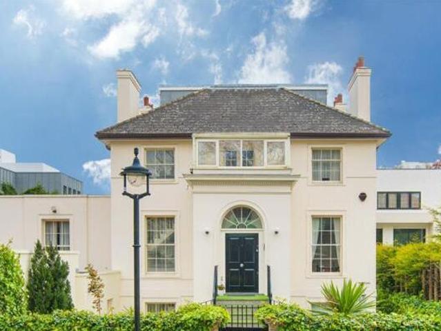 House for sale in Lyons, Greater London