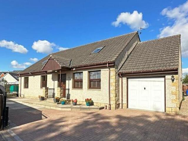 House for sale in Stanley