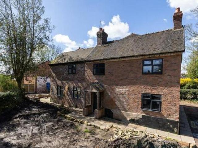 House for sale in Lyons, Greater London
