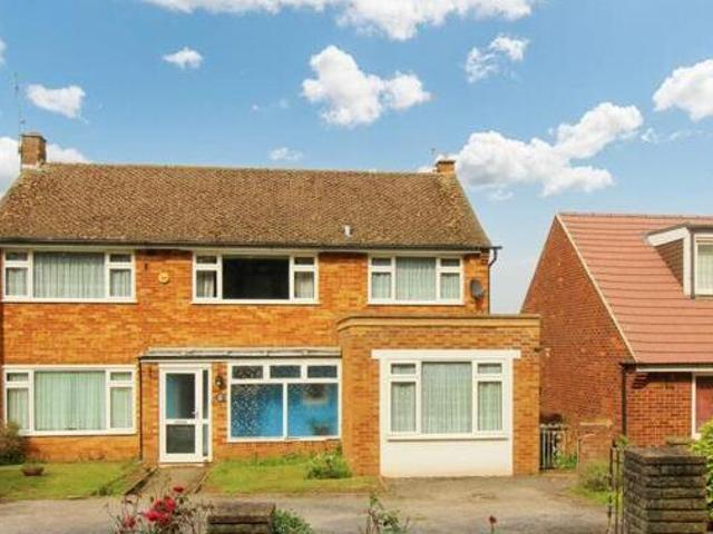 House for sale in Broadwater, Shephall