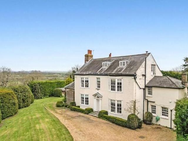 House for sale in Horsham, West Sussex