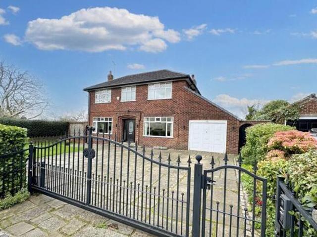 House for sale in Stockport, Greater Manchester