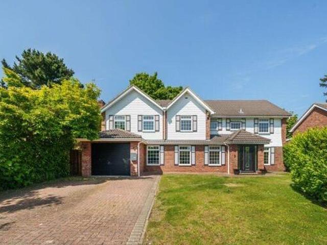 House for sale in Lyons, Greater London
