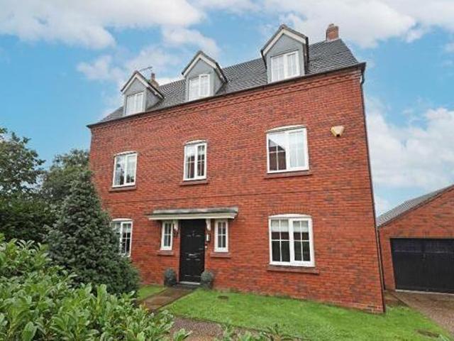 House for sale in Stone, Baswich