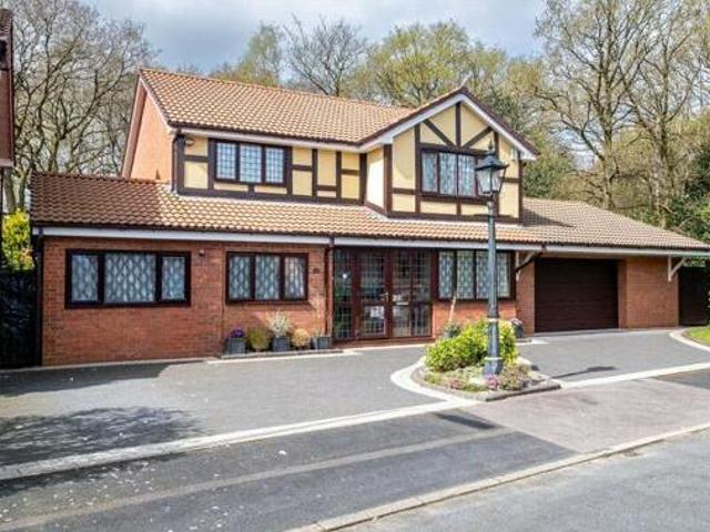House for sale in Sutton Coldfield, West Midlands