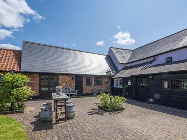 House for sale in Chelmondiston, Suffolk