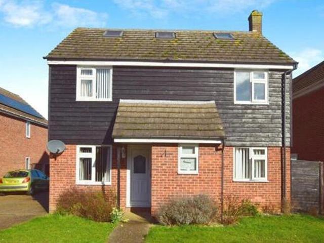 House for sale in Chelmondiston, Suffolk