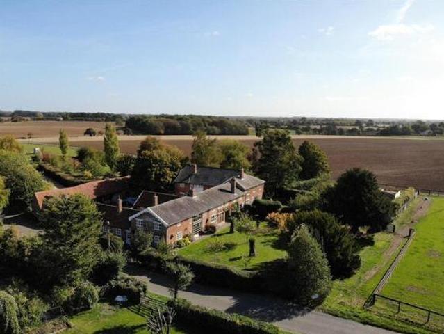 House for sale in Chelmondiston, Suffolk