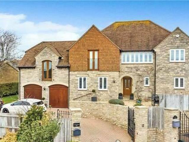 House for sale in Lyons, Greater London