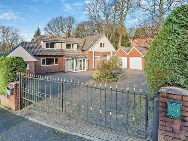 House for sale in Sutton Coldfield, West Midlands