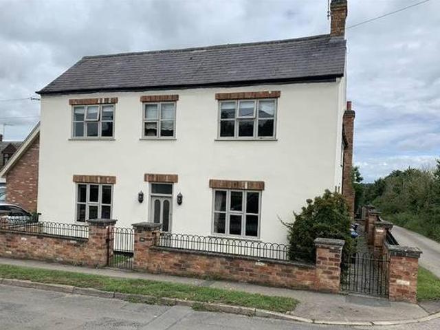 House for sale in Leicestershire, England