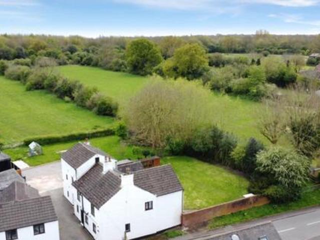 House for sale in Egginton, East Midlands