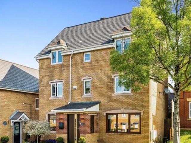 House for sale in Lyons, Greater London