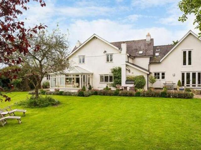 House for sale in Swindon