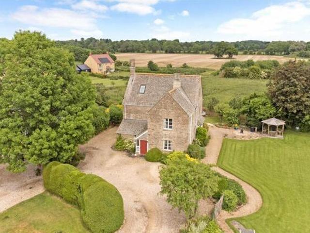 House for sale in Swindon, England