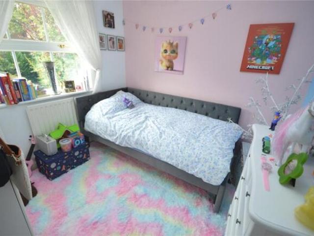 Farm for sale in Luton, England