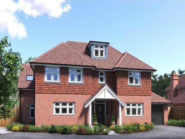 House for sale in Red Hill, Surrey