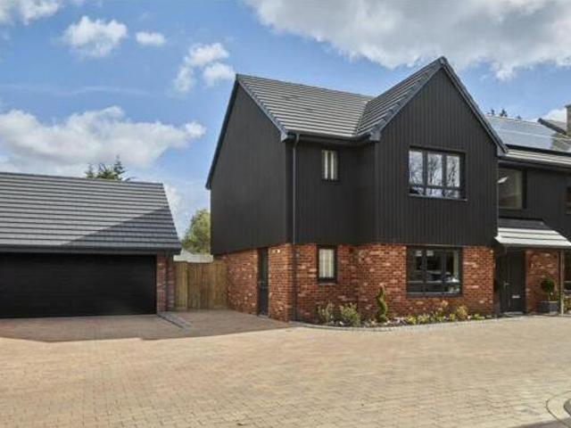 House for sale in Lyons, Greater London