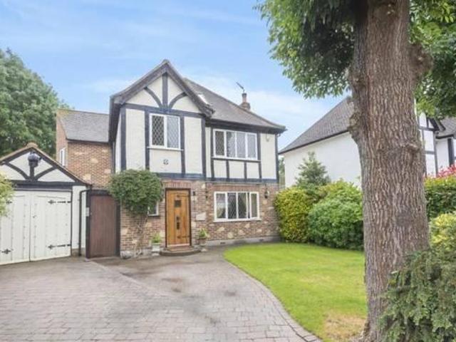 House for sale in Surrey, England