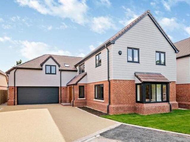 House for sale in Taunton, Somerset
