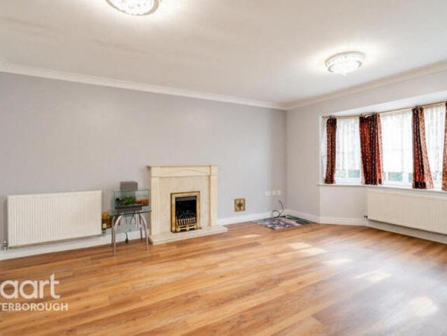 Farm for sale in Peterborough, Cambridgeshire and Peterborough