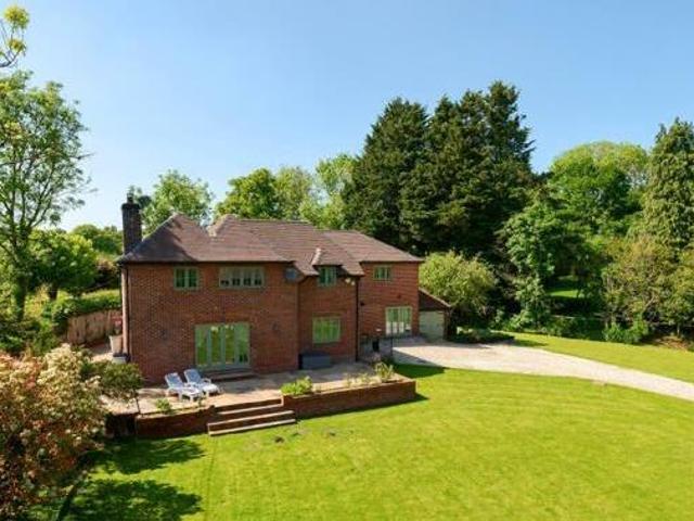 House for sale in Thatcham, West Berkshire