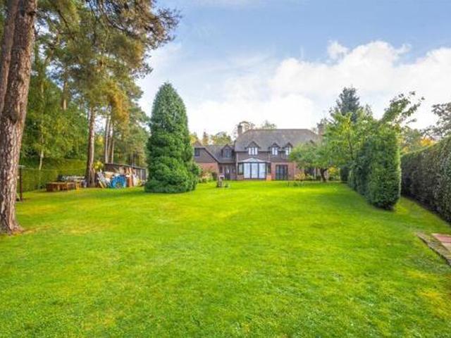 House for sale in Thatcham, West Berkshire