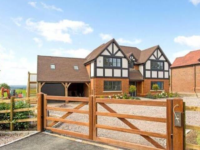 House for sale in Thatcham, West Berkshire