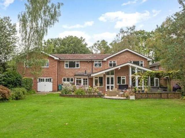 House for sale in Thatcham, West Berkshire