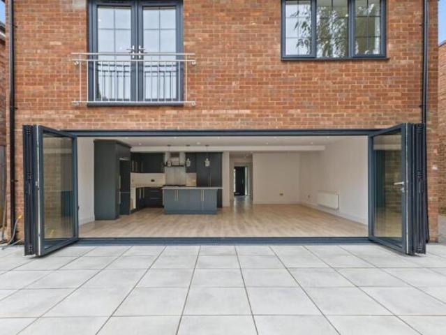 Farm for sale in Northampton, Northamptonshire