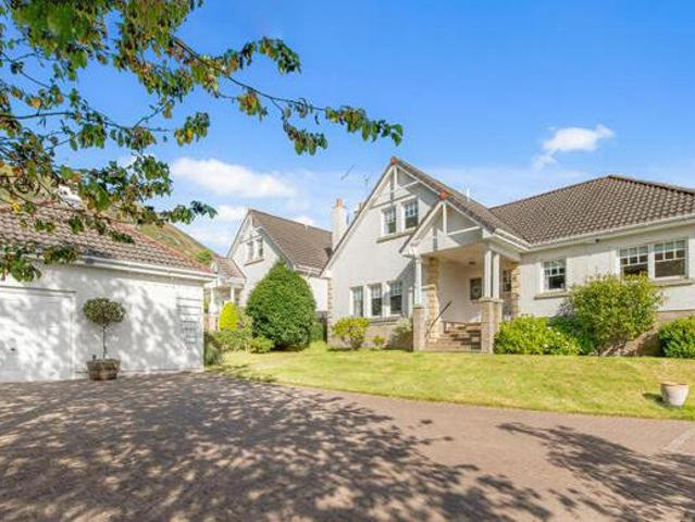 House for sale in Tillicoultry, Scotland