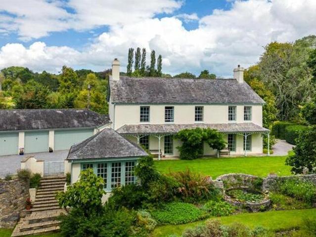 House for sale in Strode, Devon