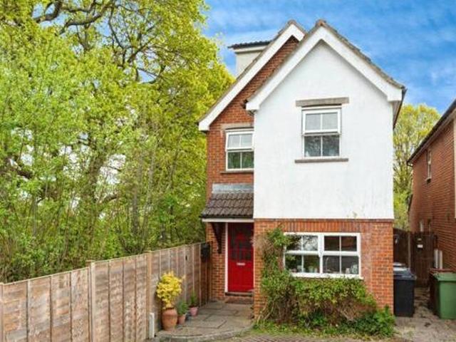 House for sale in Sandown Park, Kent