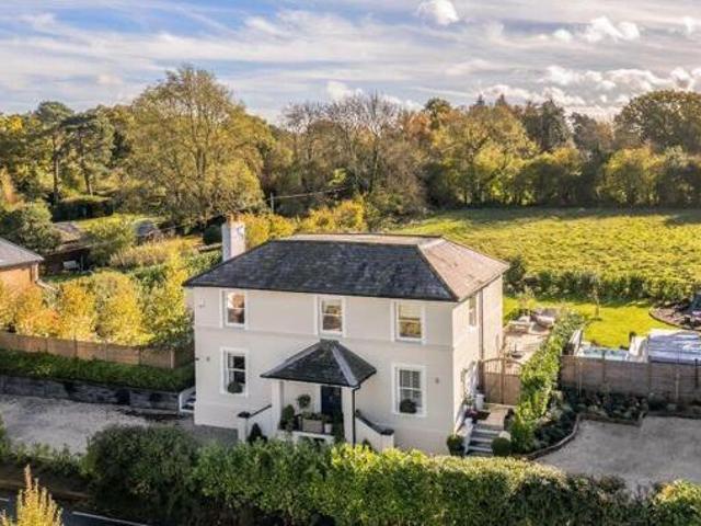 House for sale in Sandown Park, Kent