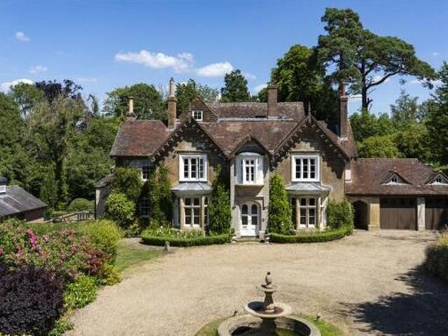House for sale in Sandown Park, Kent