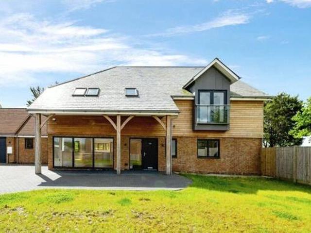 House for sale in Uckfield, Cross In Hand