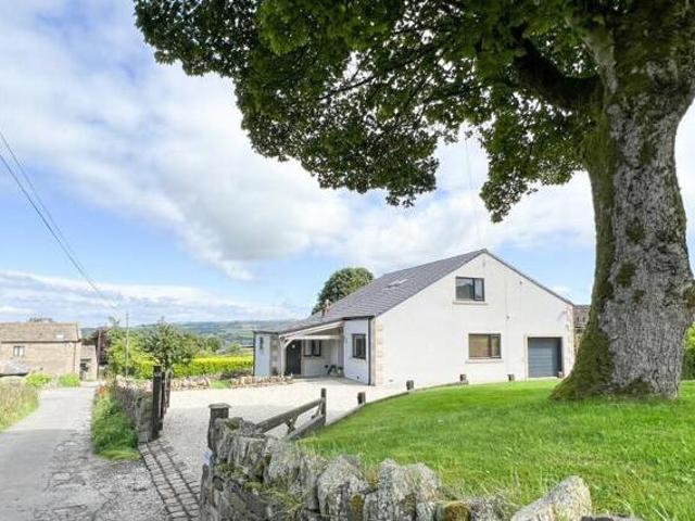 House for sale in Holmfirth, West Yorkshire