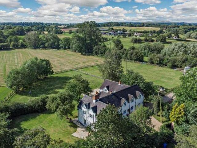 House for sale in Beamhurst, Staffordshire
