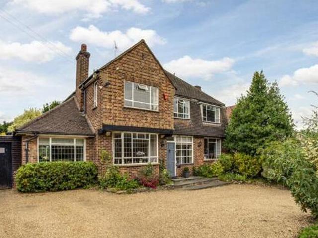 House for sale in Uxbridge, Greater London