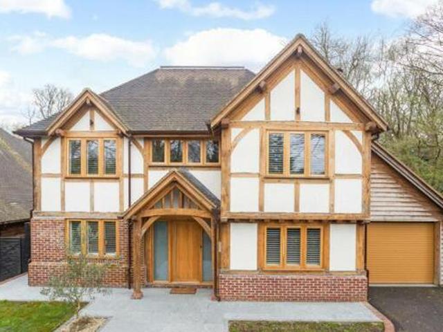 House for sale in Uxbridge, Greater London