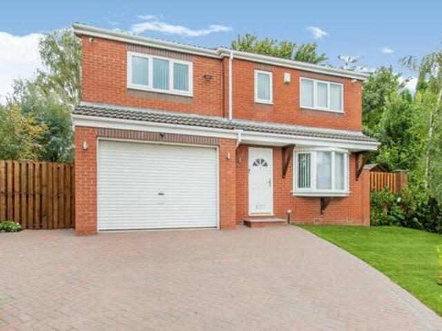 House for sale in West Yorkshire