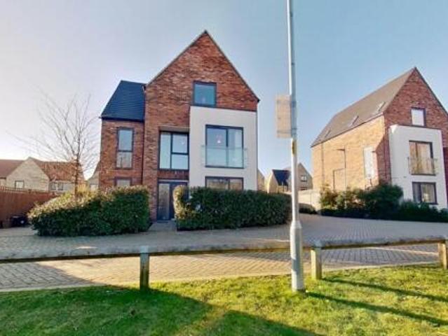 House for sale in Broxbourne, Hertfordshire