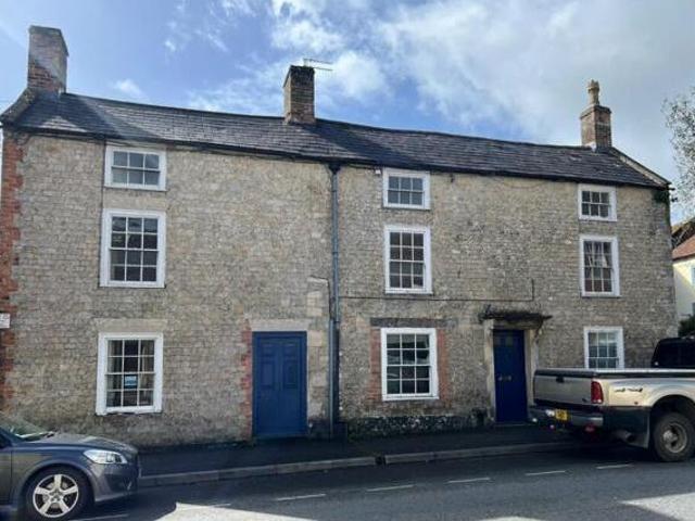 House for sale in Warminster, Wiltshire