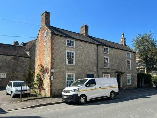House for sale in Warminster, Wiltshire