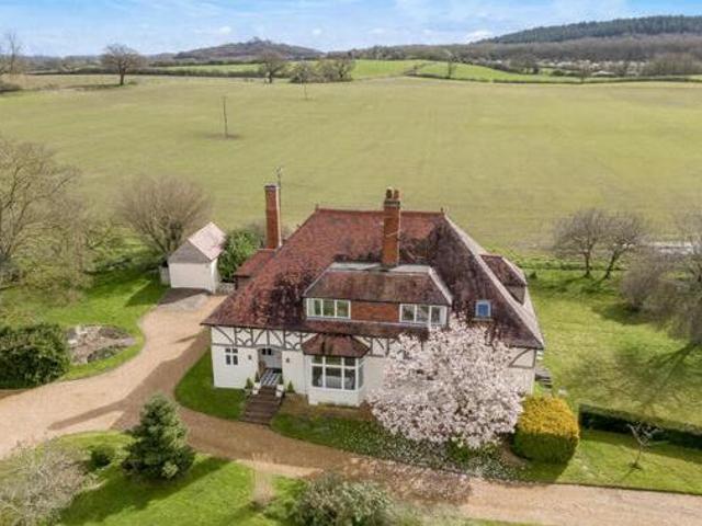 House for sale in Alderminster, Warwickshire