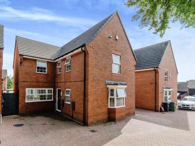 House for sale in West Bromwich, West Midlands